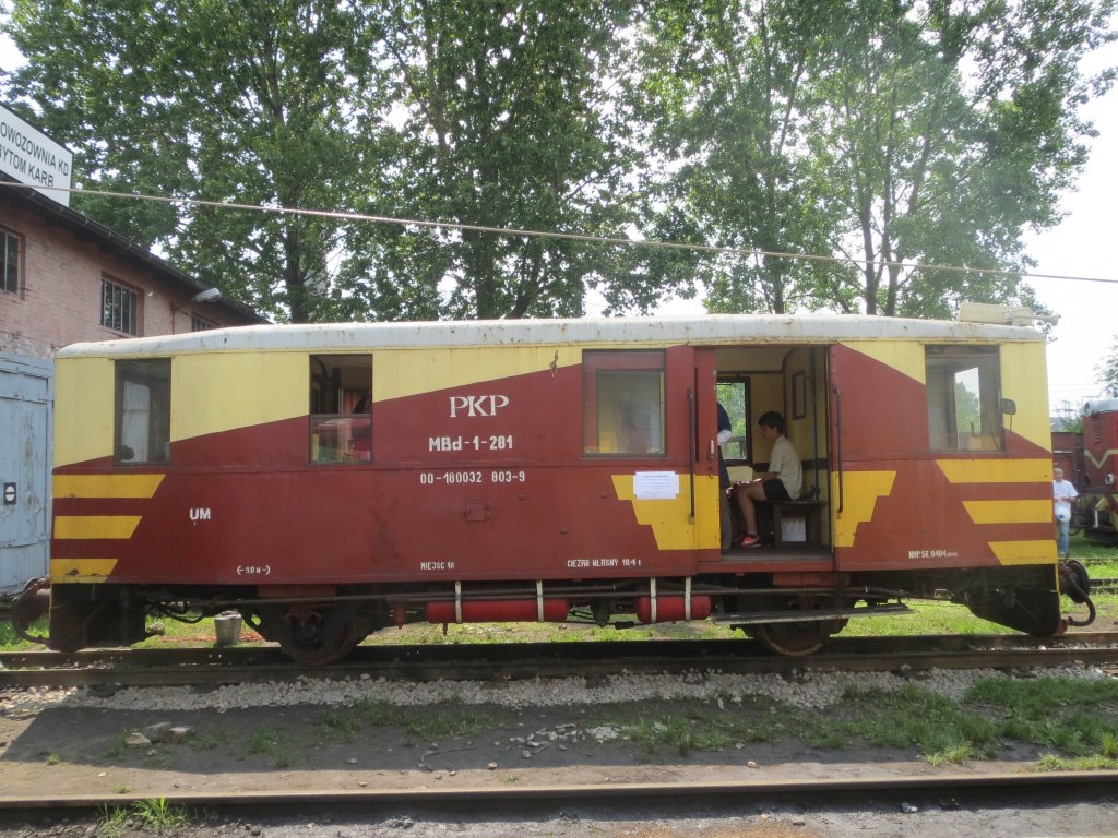 Dieseltriebwagen der Oberschlesischen Schmalspurbahn in Beuthen-Karf (Bytom-Karb) bei der Industriada der Woiwodschaft Schlesien am 8. Juni 2013.