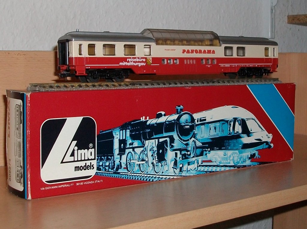 Dieser H0 TEE-Ausssichtswagen von Lima mit Originalverpackung befindet sich jetzt in meinen Wagenbestand,nachdem ich ihn fr 15,- auf einem Flohmarkt in Greifswald am 16.Januar 2011 erworben hatte.