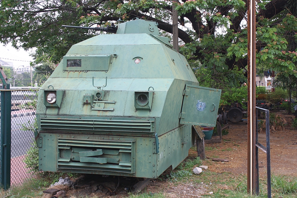 Dieser Schienen-Panzer ist ebenfalls im Railway Police Museum ausgestellt. Der Motor und das Getriebe ist allerdings nicht mehr vorhanden. Bild vom 16.März 2011.
