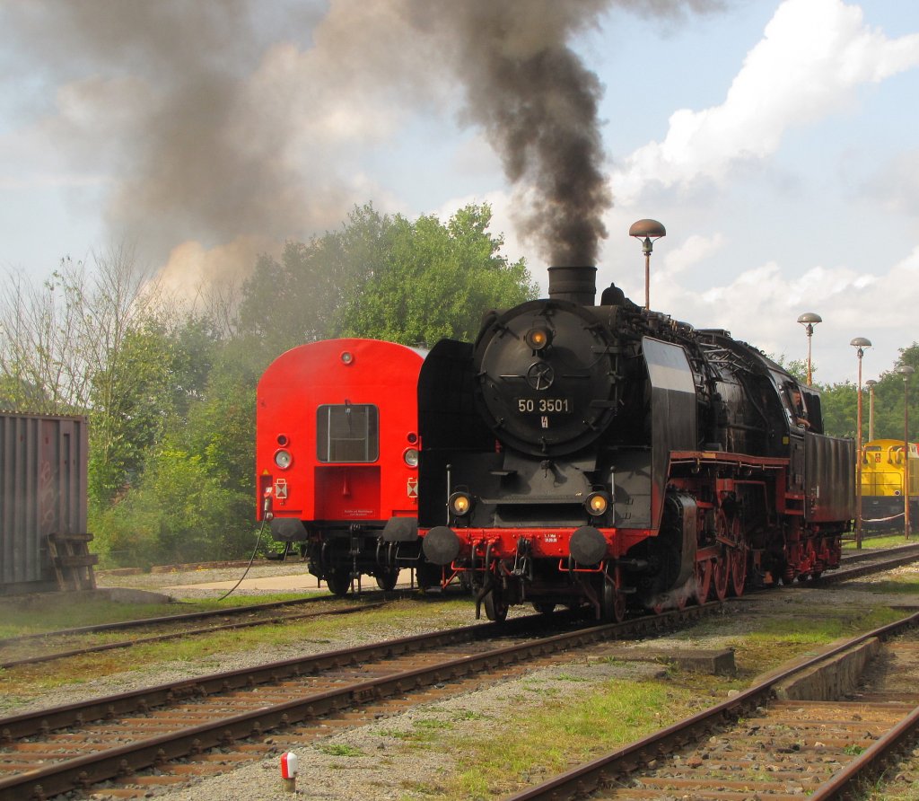 DLW 50 3501 (ex DR 50 380) w�hrend der XVI. Dampfloktage im RAW Meiningen; 04.09.2010
