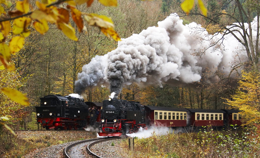 Doppelausfahrt in Eisfelder Talmhle (30.10.2010), wollte es eigentlich gar net hier zeigen und ich hab auch lange mit mir gerungen! Aber ich denke dem Ein oder Anderen wird es doch interessieren!