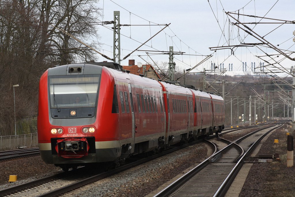 Doppeleinheit BR 612 als RE 3359 konnte Ende Februar in Erfurt-Bischleben abgelichtet werden.