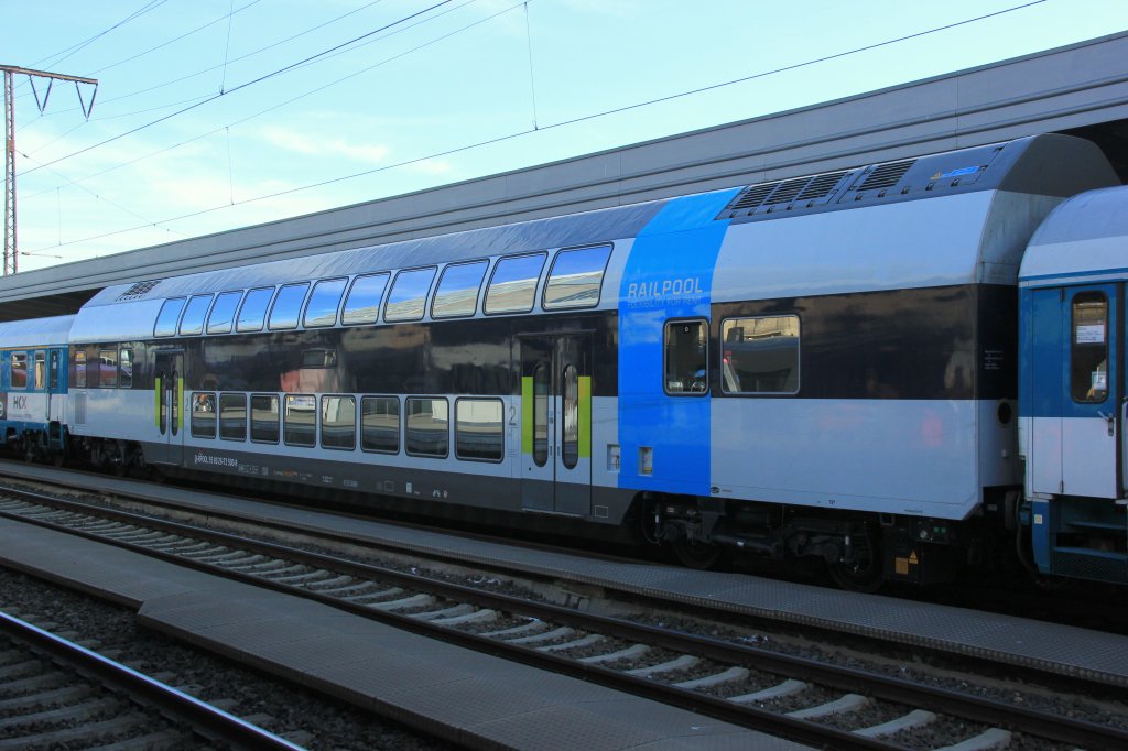 Doppelstockwagen Railpool in Essen Hbf, November 2012.