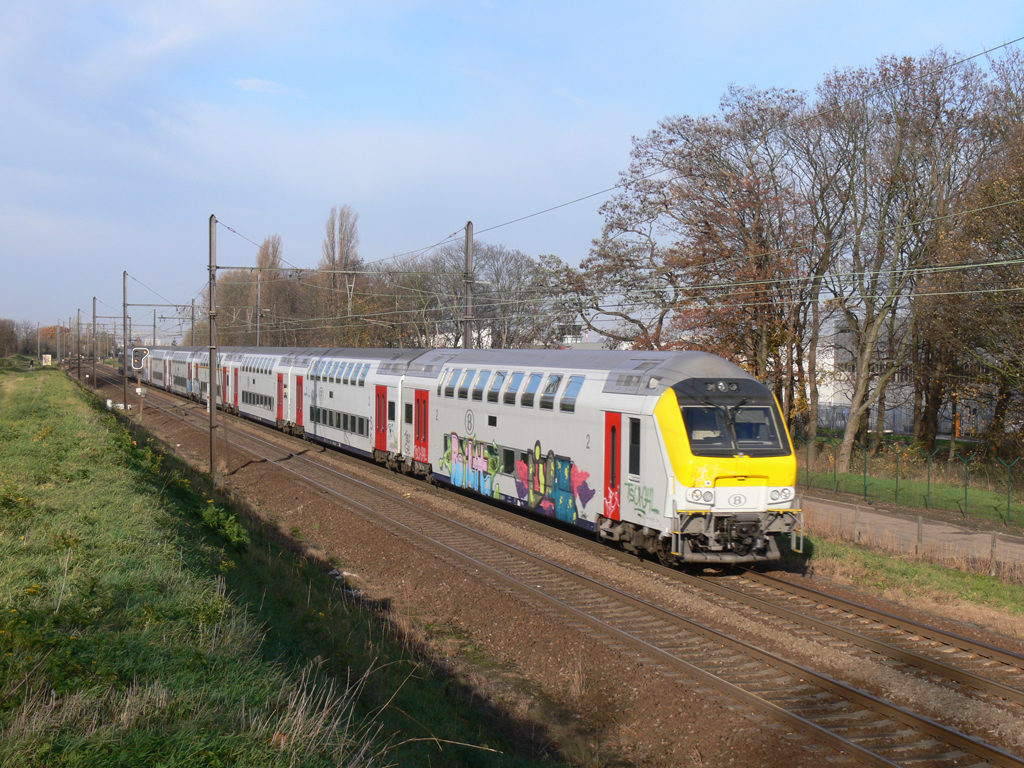 Doppelstockzug M6, Aufnahme am 20.11.2009 in Mortsel