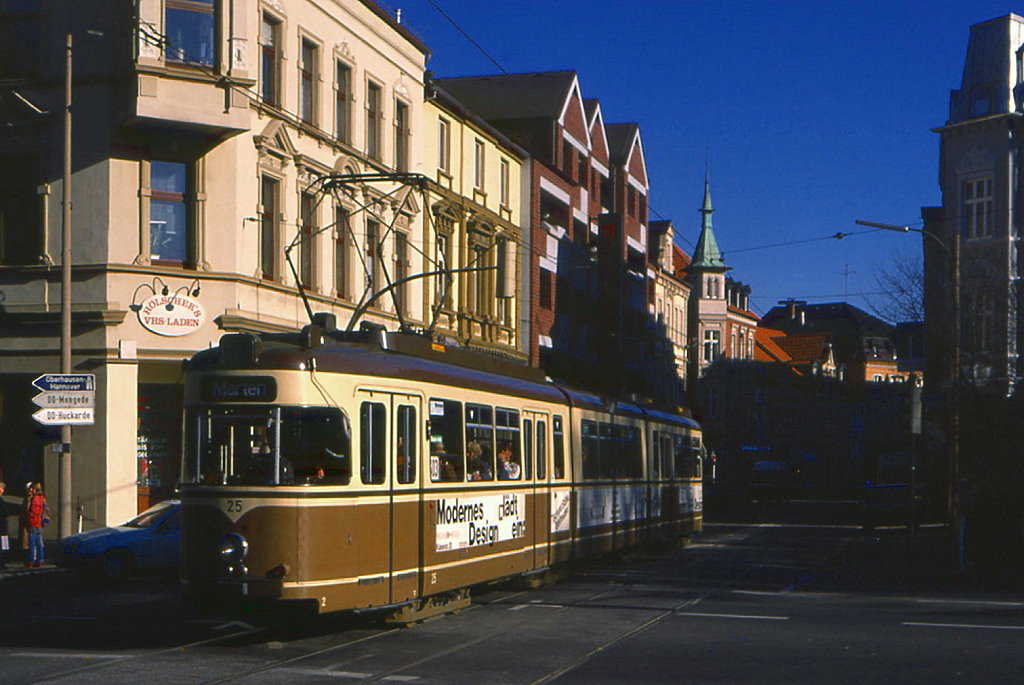 Dortmund Tw 25 in Dorstfeld, 04.11.1988.