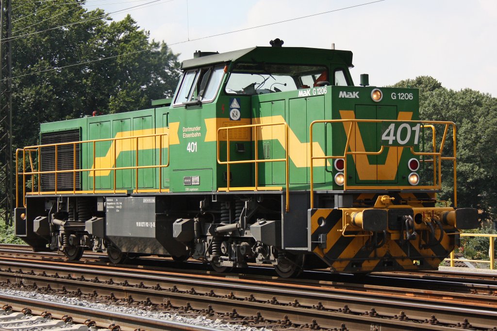 Dortmunder Eisenbahn 401 am 13.8.10 in Duisburg-Neudorf