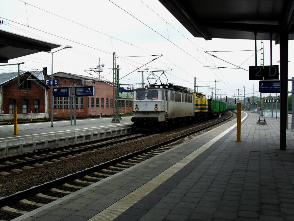 Dp 52 und Kube Kcon 16 in Schwerin am 9.5.10