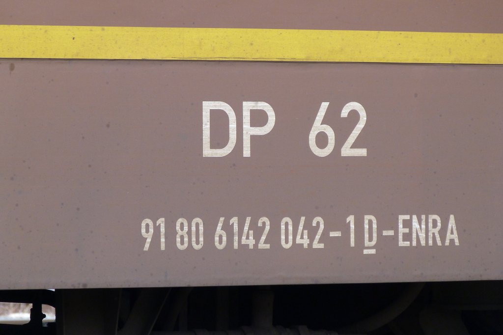 DP 62 steht seit dem 18. Februar 2011 zumindest bis 28.02.2011 im Bahnhof Elze, Ldkrs. Hildesheim.
