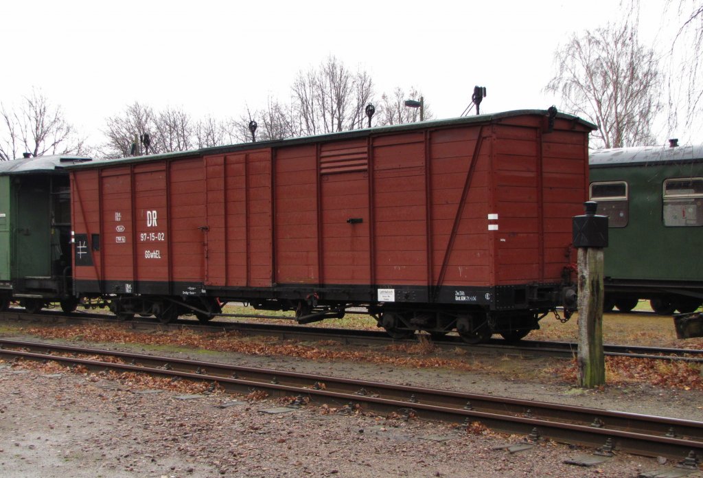 DR 97-15-02 GGwhEL am 02.01.2012 im Bf Mgeln.