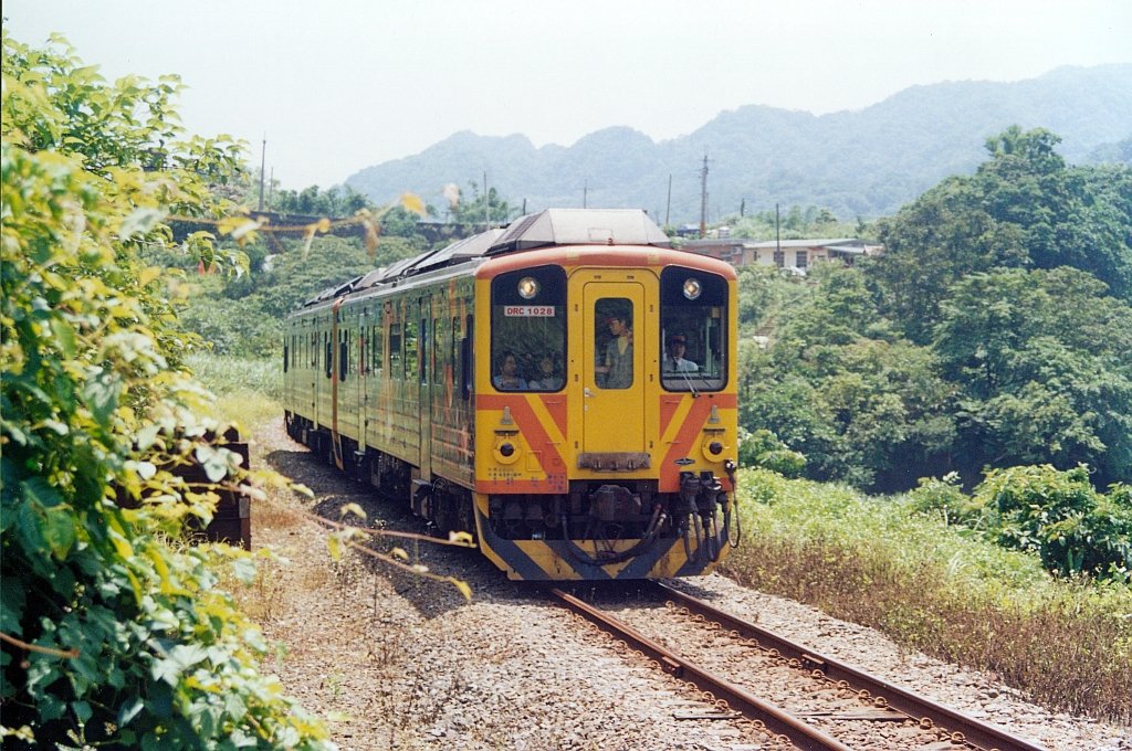 DRC 1028 nhert sich am 21.Mai 2005 der Hst. Wang Gu.