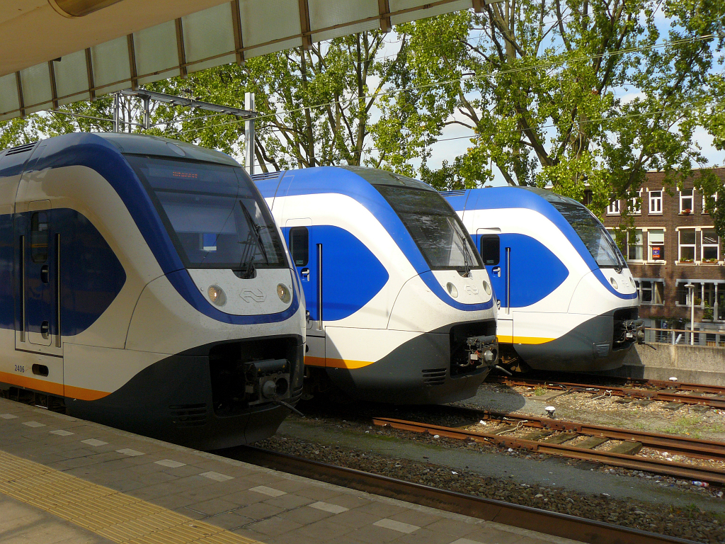 Drei SLT Kpfe neben einander auf Gleis 16,17 und 18 Rotterdam CS 17-08-2011.