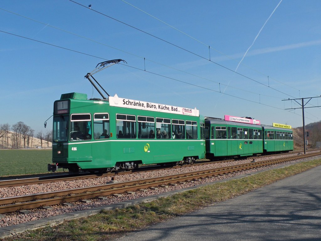 Dreiwagenzug mit dem Be 4/4 496 an der Spitze auf der Linie 14 fhrt Richtung Haltestelle Rothausstrasse. Die Aufnahme stammt vom 29.02.2012.

