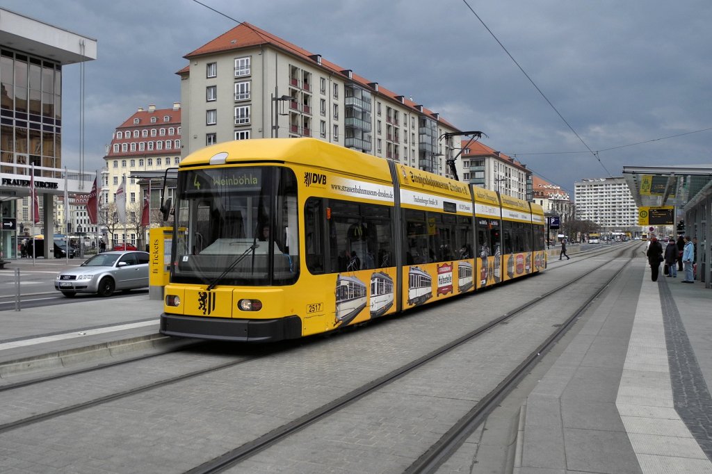 Dresden: Wagen 2517 am 11.04.12 am Altmarkt