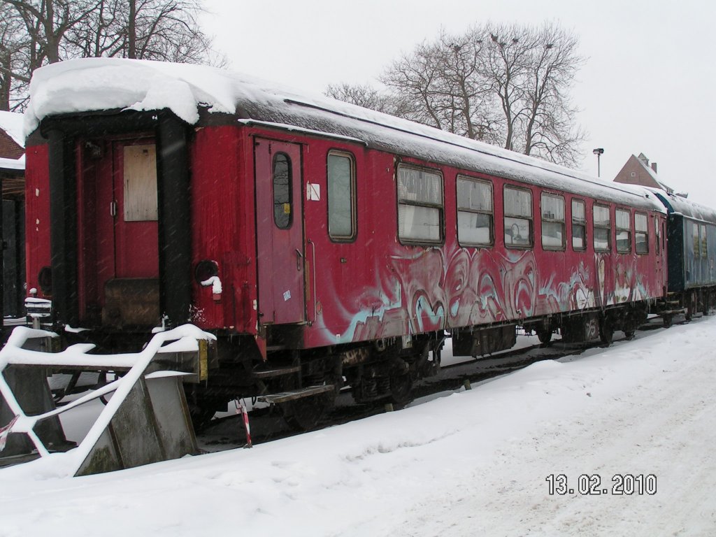 DSB-Personenwagen bei der Angelner Dampfeisenbahn am 13.02.2010 in Kappeln.