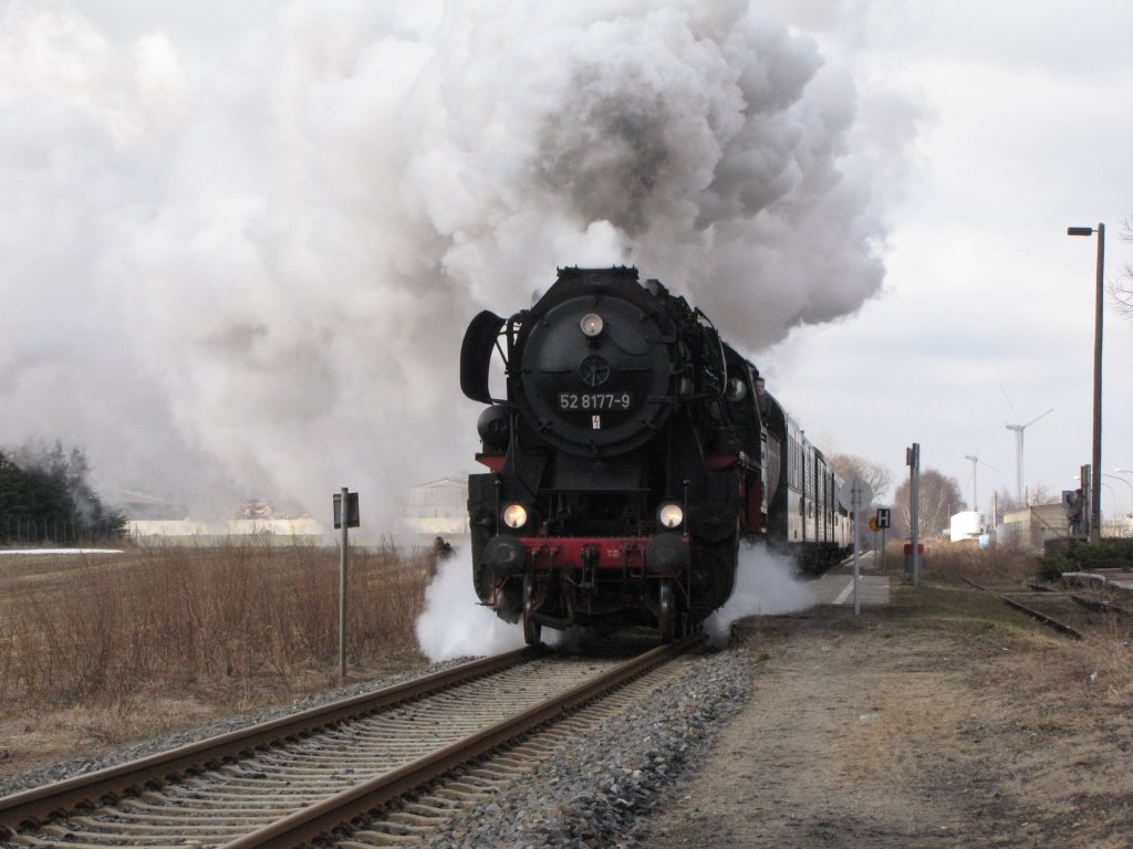 Durchfahrt am 07.03.2010 in Lindenberg/Mark auf dem Weg nach Frankfurt/Oder