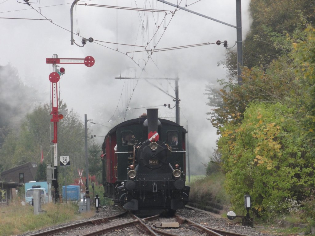 E 3/3 8518 bei Bretswil am 16.10.2011