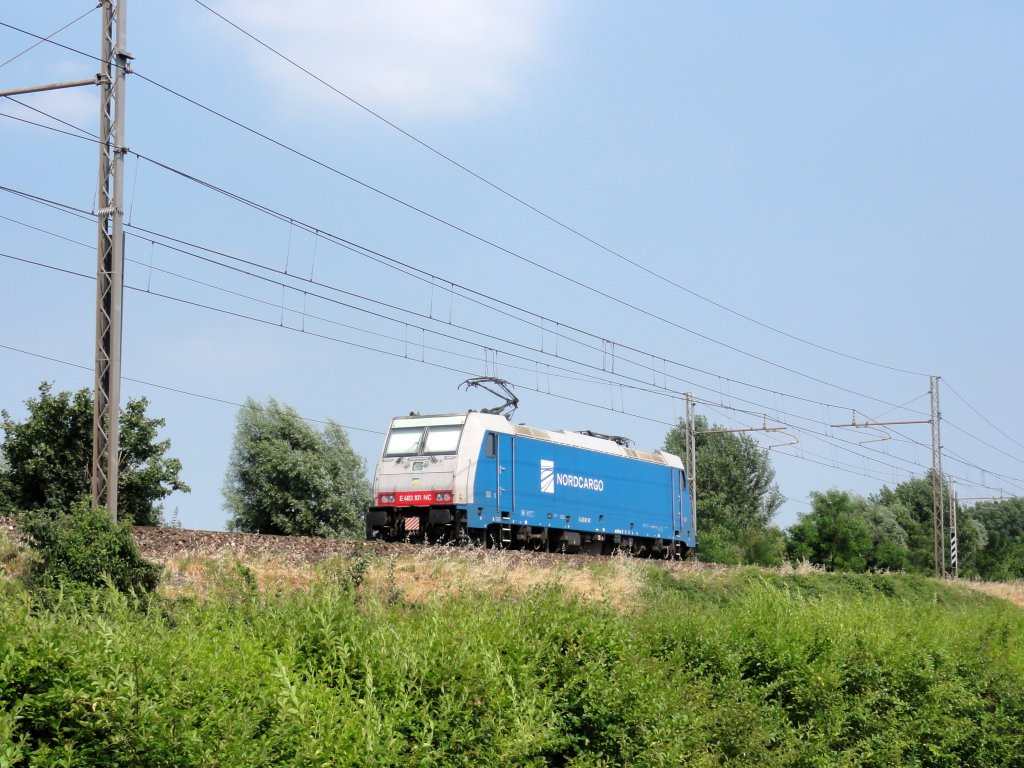 E 483 101 von Nordcargo auf Solofahrt bei Grisignano di Zocco am 22.06.2011