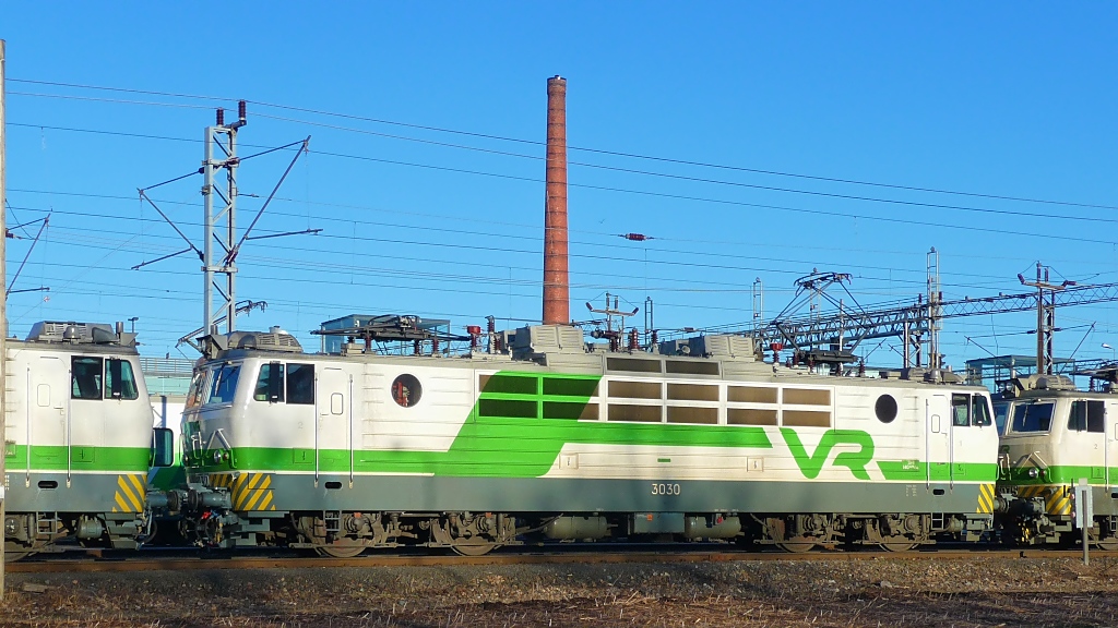 E-Lok der VR-Baureihe Sr1, #3030, abgestellt in Riihimki, 1.5.13 