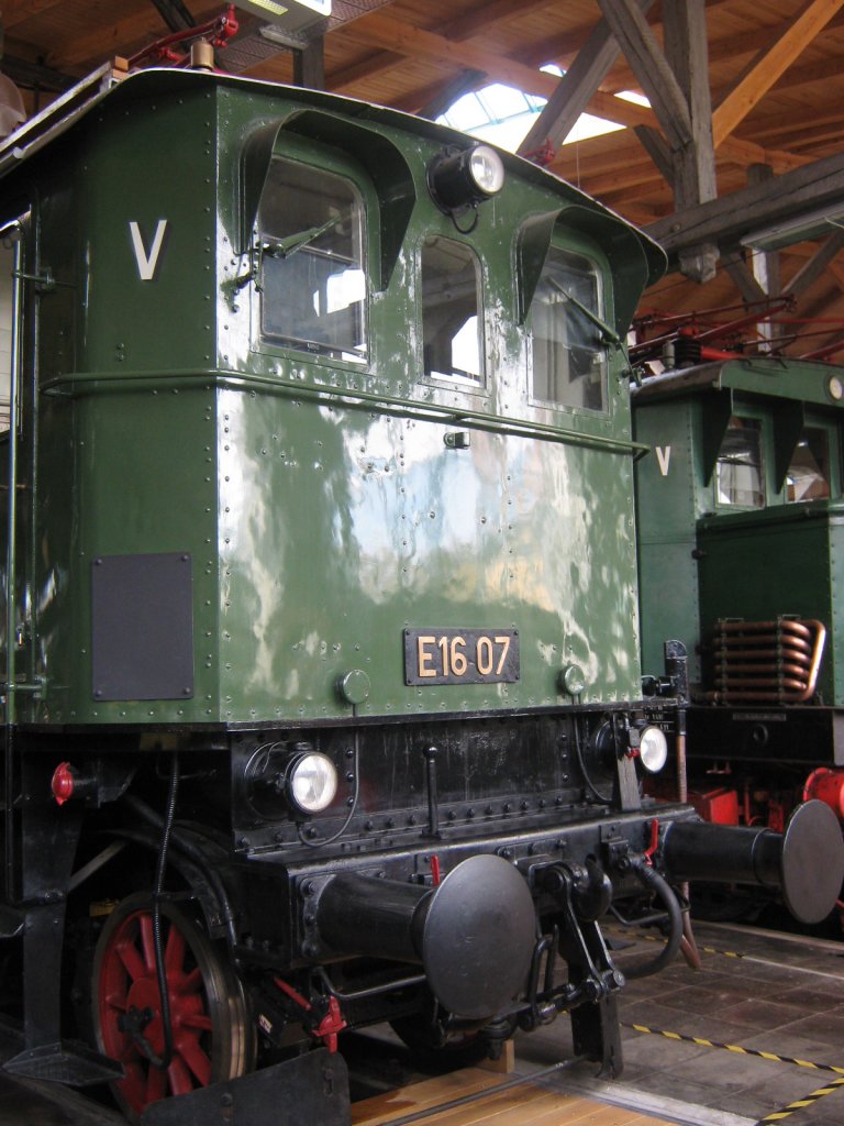 E16 07 am 06.08.2011 im Museum  Lokwelt  ausgestellt in Freilassing.