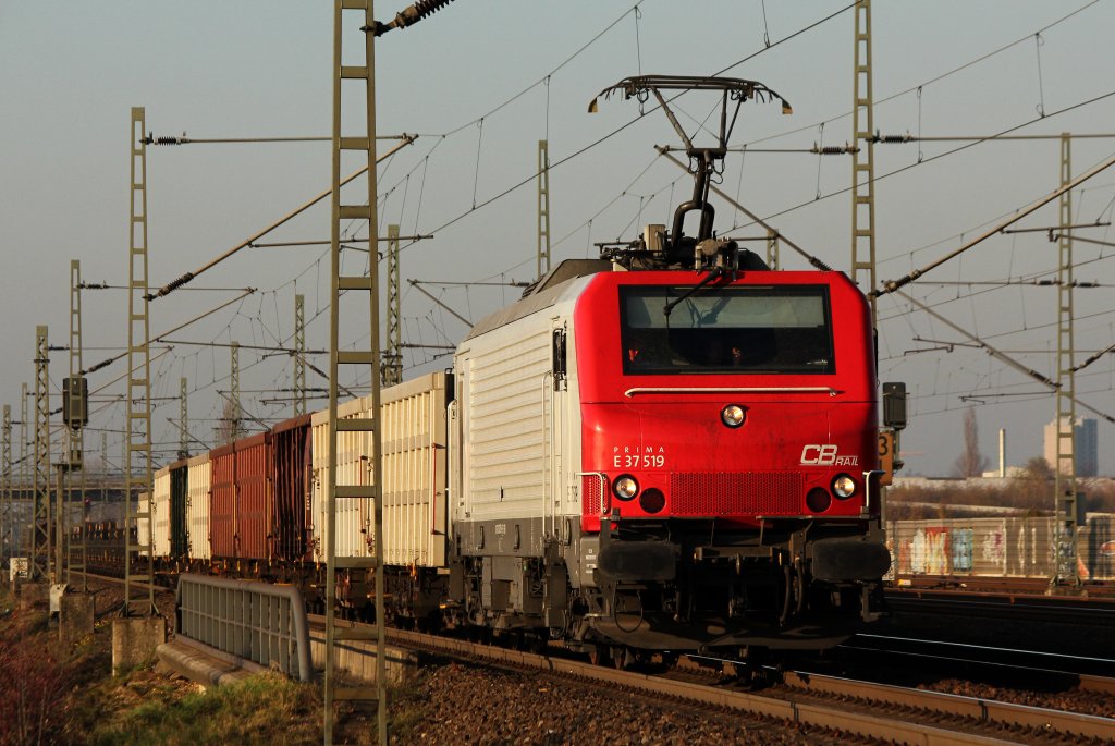 E37 519 kurz vor Porz Wahn am 14.11.2011