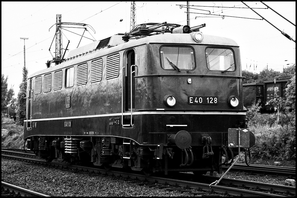 E40 128 im BW Osnabrck. (19.09.2010)