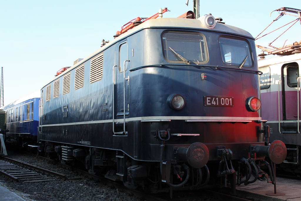 E41 001 im DB Museum Koblenz am 11.2.2012 