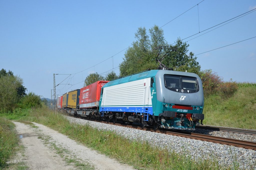 E412 004 in Weiching bei Ostermnchen. 
Aufgenommen am 31.08.2011