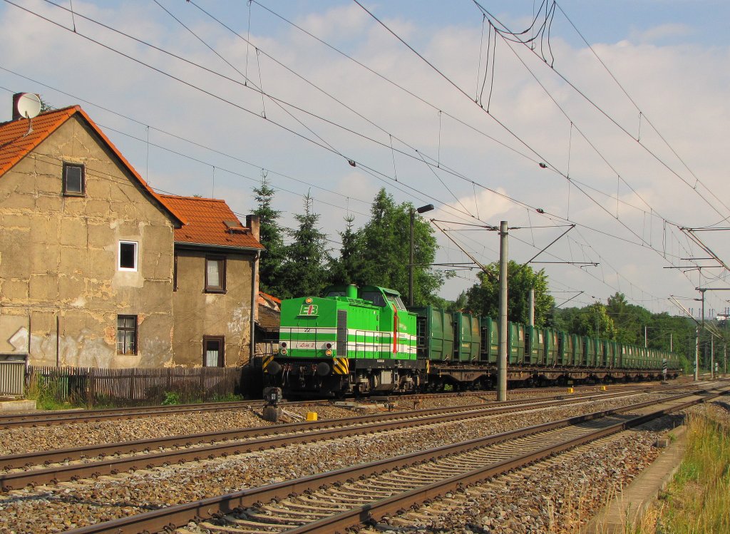 EB 22  Lisa 2  mit leeren Mllwagen von Grokorbetha nach Grfenroda, am 02.07.2013 in Erfurt Bischleben.