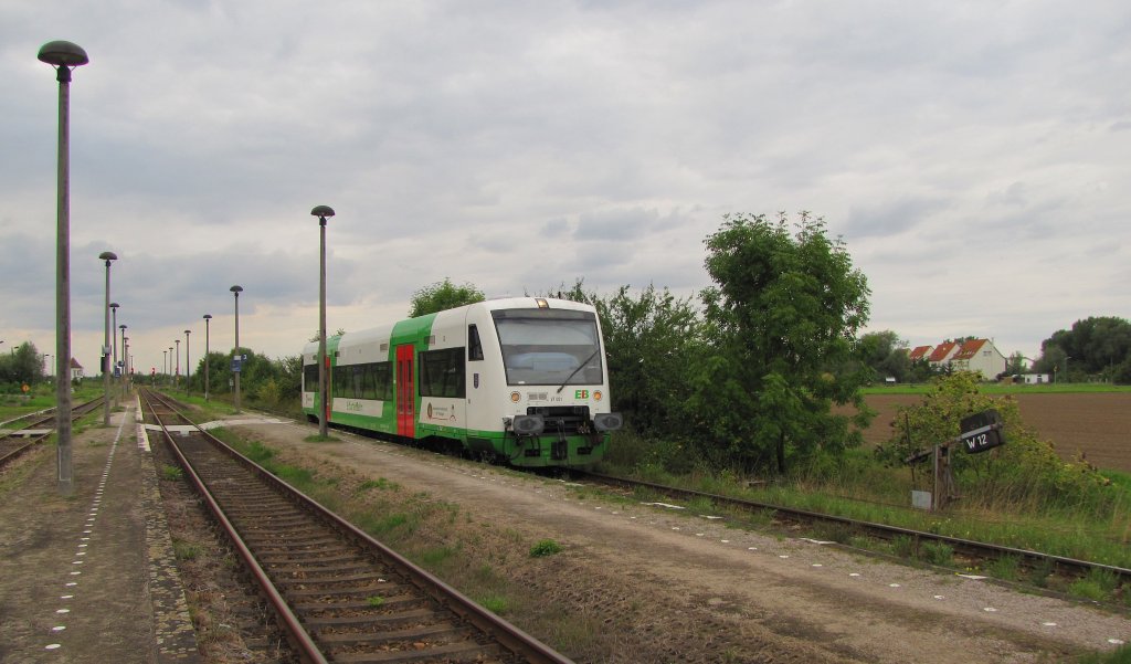 EB VT 001 (95 80 0650 401-3 D-EIB)  Stadt Erfurt  als EB 82715 von Kassel-Wilhelmshhe nach Erfurt Hbf, im Bf Khnhausen; 03.09.2010