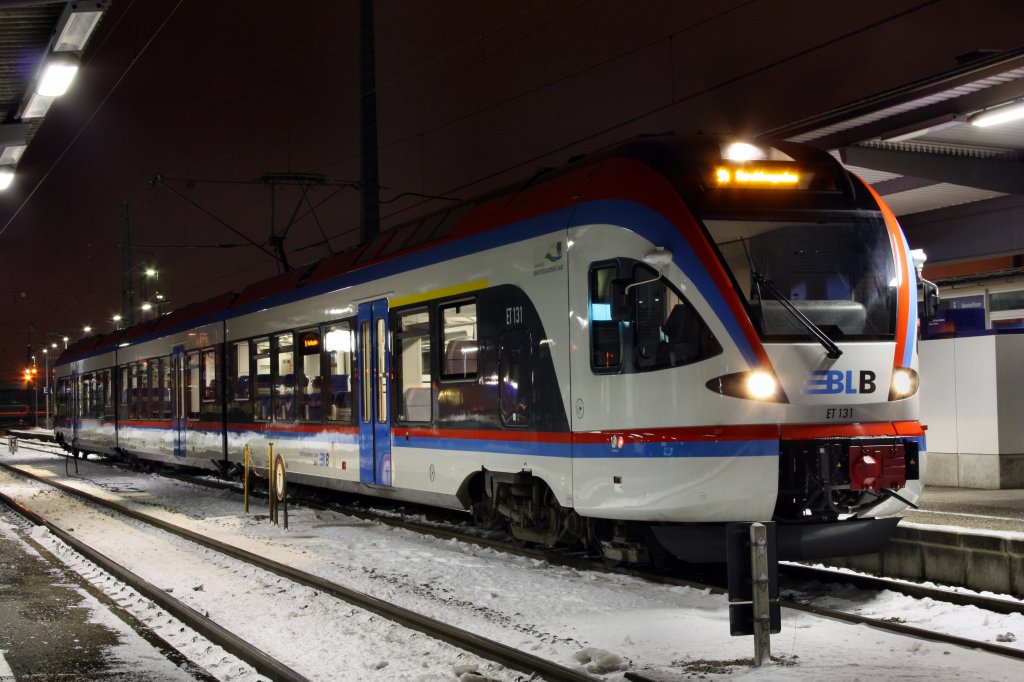 Ebenfalls in Freilassing ein Zug der Berchtesgadener Landbahn. 30.11.10