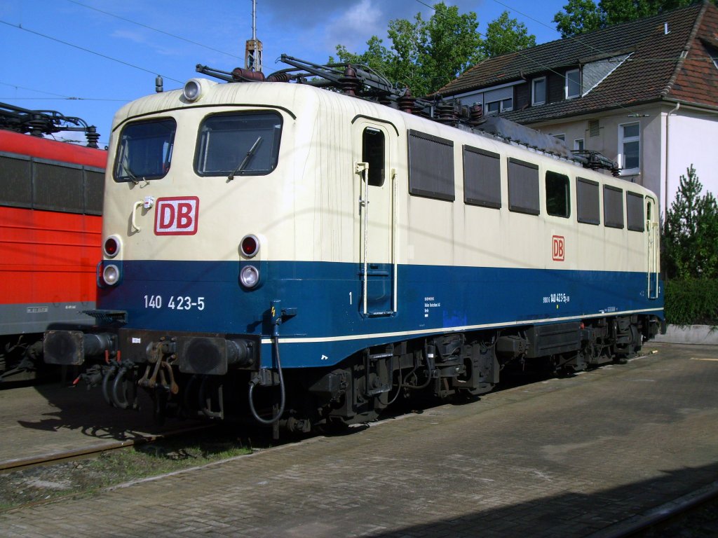 Ebenfalls in Osnabrck zur 175-Jahr-Feier auf den Chip gebannt. Die 140 423 alias Henschel 30656. Gebaut wurde die Lokomotive 1963.