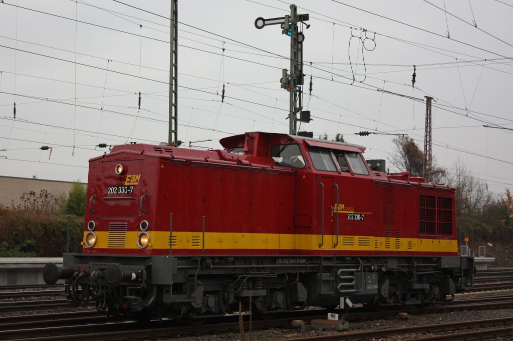 EBM Cargo 203 330 am 24.11.12 beim Rangieren in Dsseldorf-Rath.