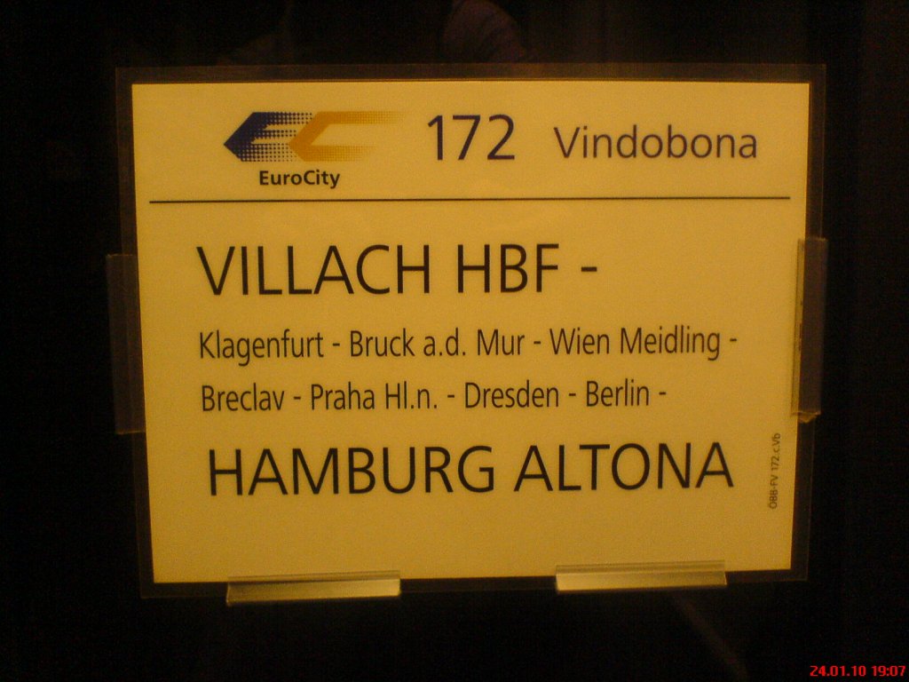 EC 172 Vindebona Villach-Wien-Breclac-Brno hln-Praha hln.-Praha-Holsevice-Dresden Hbf-Berlin-Sdkreuz-Berlin Hbf-Berlin Spandau-hamburg-Altona