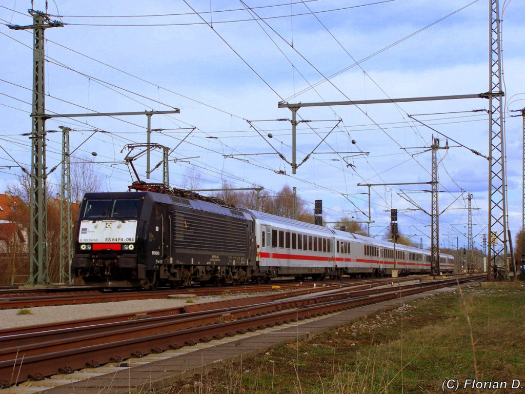 EC80 von der ES64F4 - 094(189 994NC) gezogen auf seinem Weg von Bolzano/Bozen nach Mnchen Hbf hier bei Zorneding. 27.03.2010
