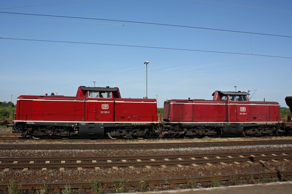 EfW 212 325 und EfW 212 370 am 6.7.10 in Duisburg-Bissingheim