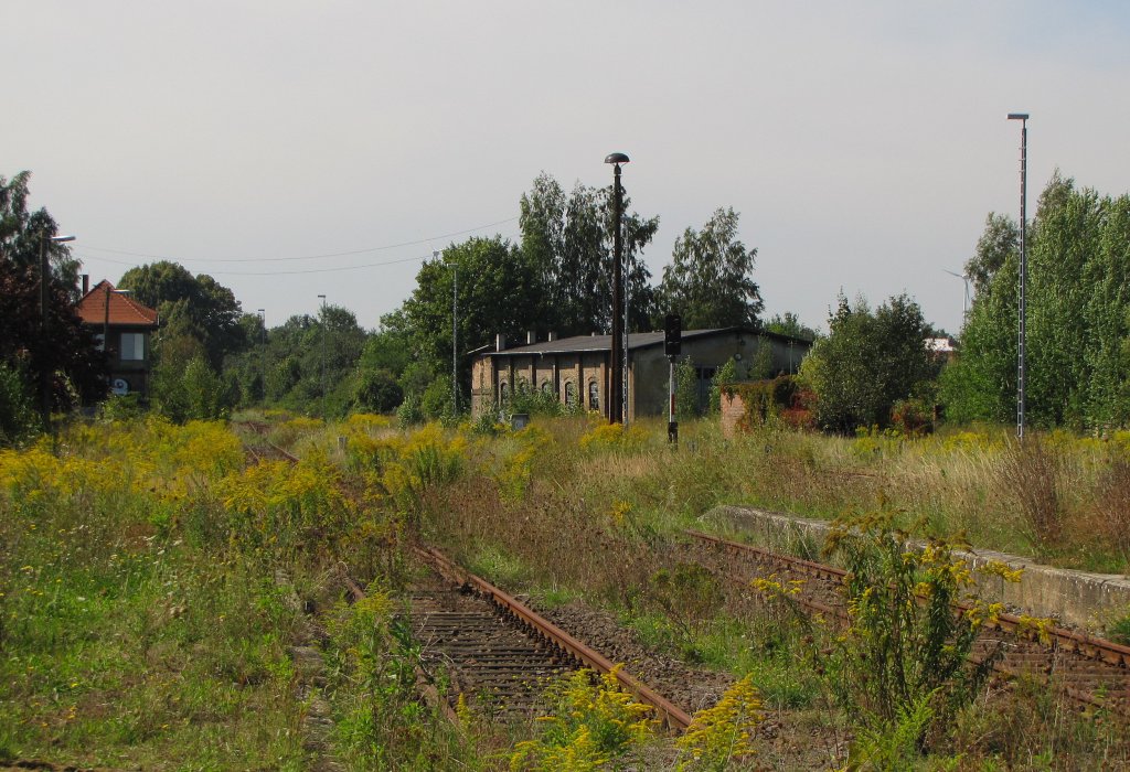 Ehemaliger Lokschuppen im Bf Querfurt; 07.09.2010