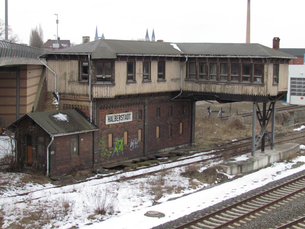 Ehemaliges Stellwerk im Bahnhof von Halberstadt ,Zustand am 04.04.2013