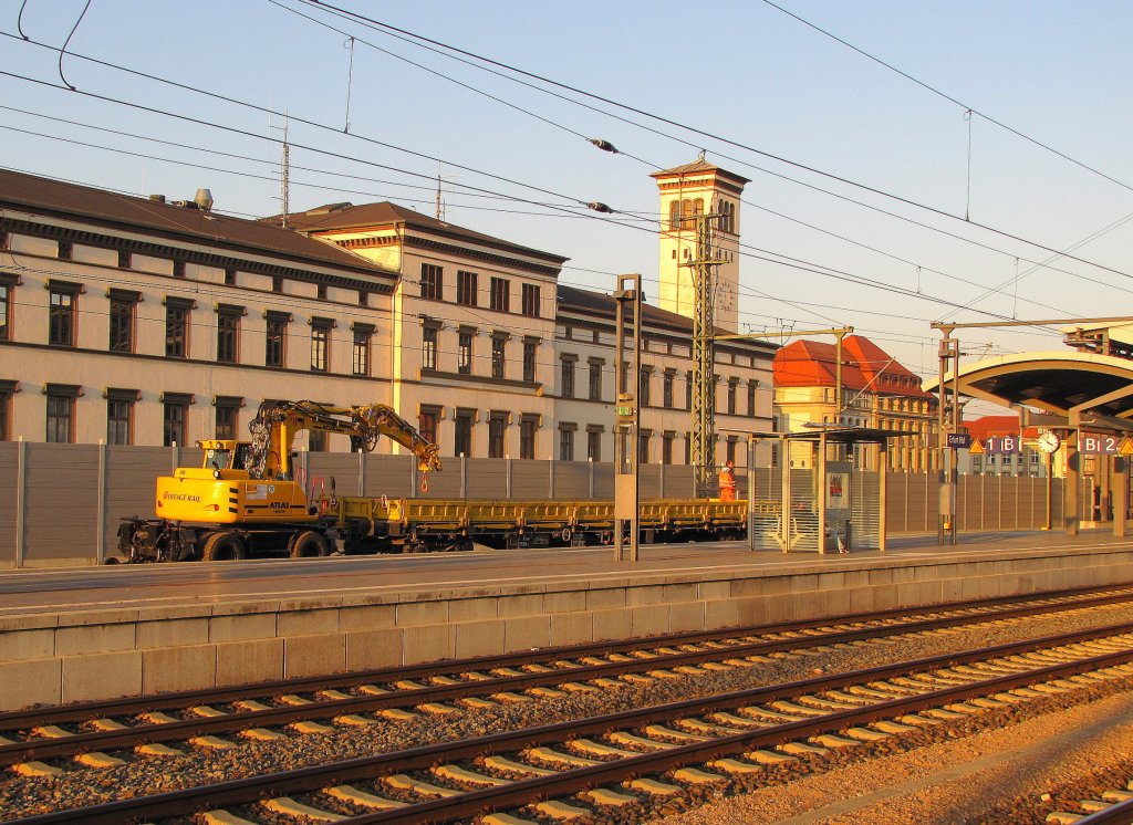 Eiffage Rail 99 80 9901 114-5 D-ERD bei Bauarbeiten fr die Einbindung der Neubaustrecke in Erfurt Hbf; 02.11.2011