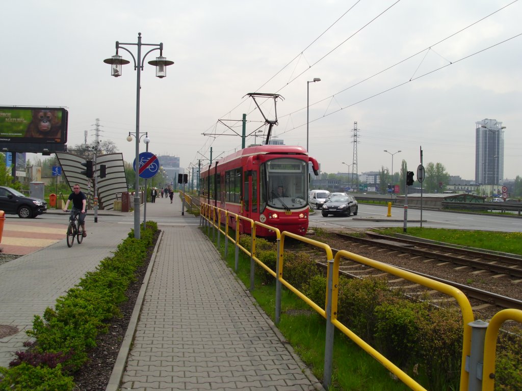 Ein 116Nd neben Silesia City Center.(25.04.2011)