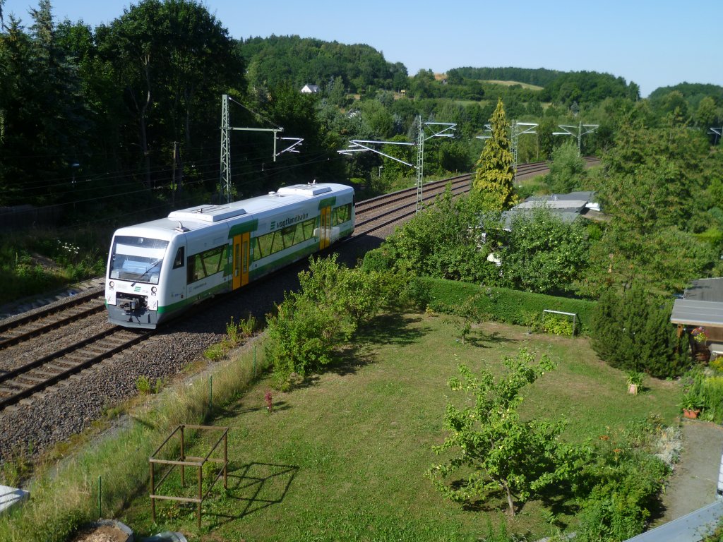 Ein 650er der Vogtlandbahn am 23.07.13 in Jssnitz/V.
