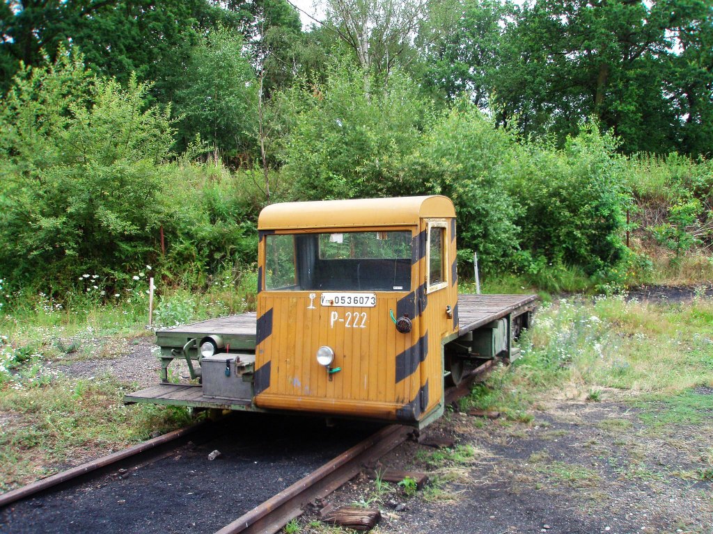 Ein Bauzug Tatra VM 52 in Museum Luzna u Rakovnika am 18.7. 2010.