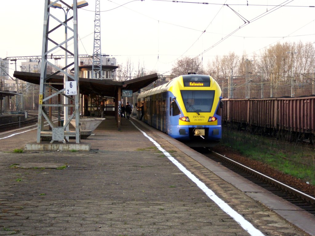 Ein EN75 in Ligota (Katowice) Steht zur weiterfahrt nach Katowice Hbf.