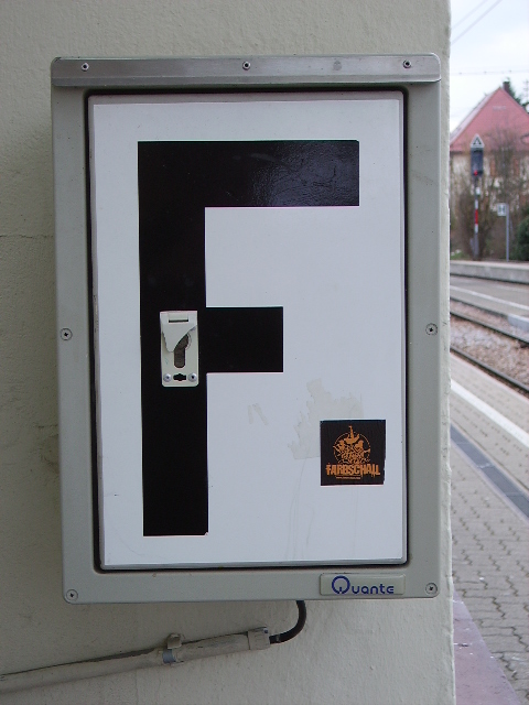 Ein Fernmeldekasten am 30.03.09 in Karlsbad Langensteinbach 