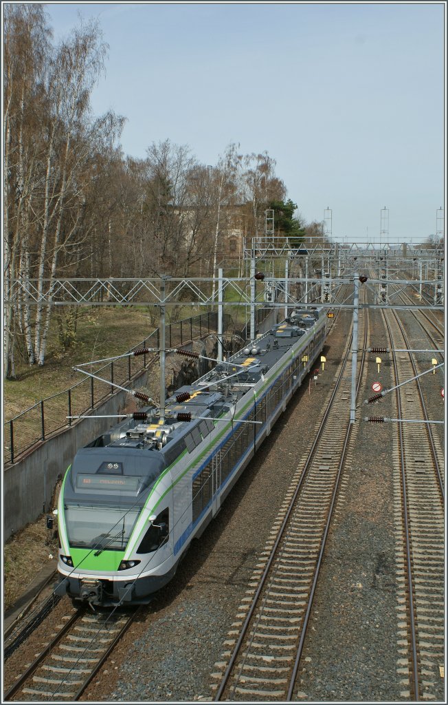 Ein Flirt, hier in Finnland als Sm5 bekannt, erreicht Helsinki. 
30. April 2012