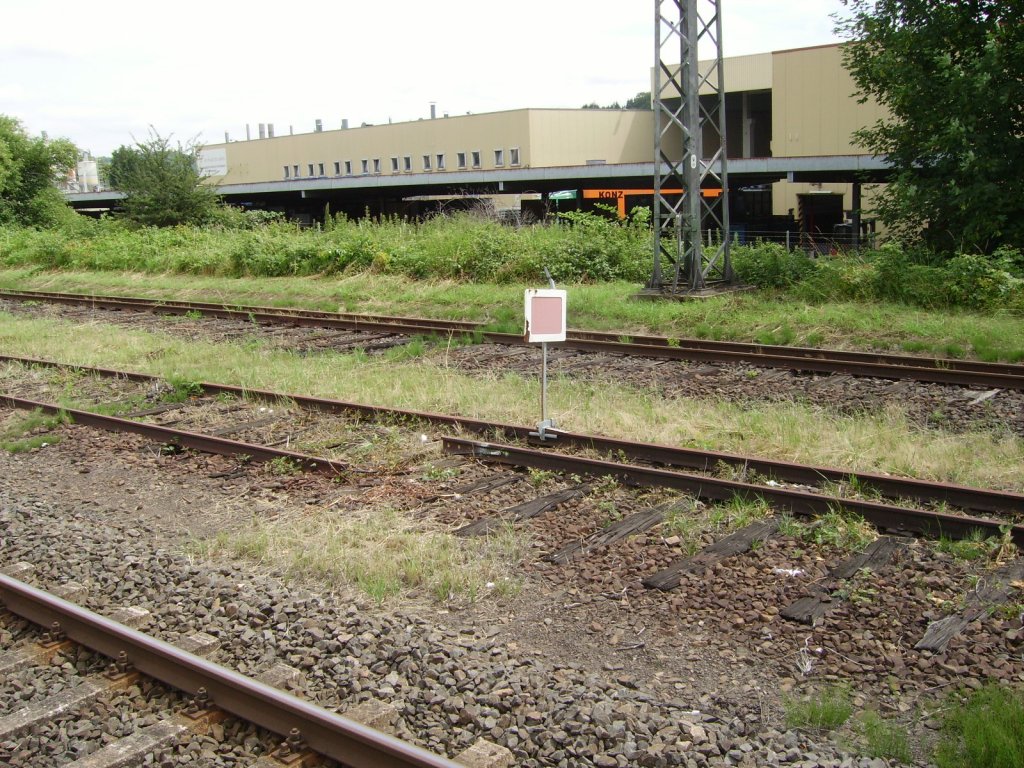 Ein Gleissperungs Schild am 08.07.11 in Wchtersbach 