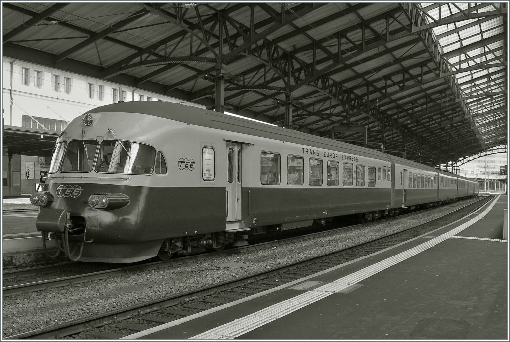 Ein Hauch Nostalgie: RAe TEE II in Lausanne.
30. April 2013