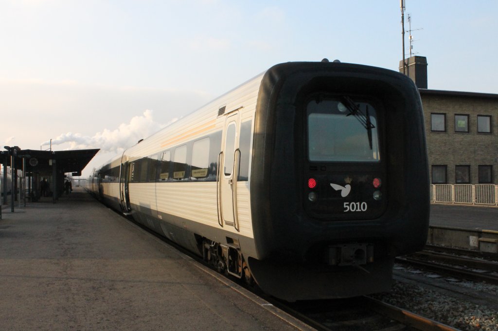 Ein IC3-zug am Bahnhof Nykbing F. 28-01-12