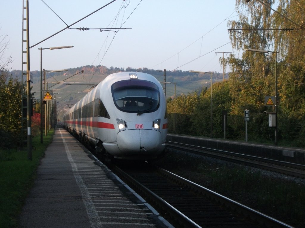 Ein ICE-T als Werkstattfahrt am 13.10.10, Richtung Wrzburg, durch Himmelstadt.