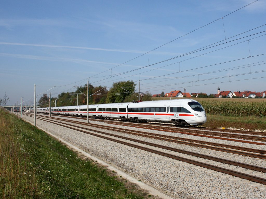 Ein ICE-T nach Mnchen am 24.09.2011 unterwegs bei Hattenhofen.