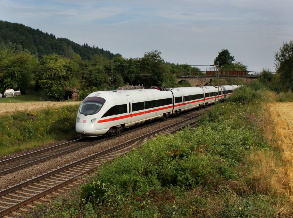 Ein ICE-T nach Wien am 04.08.2012 unterwegs bei Dettenhofen.